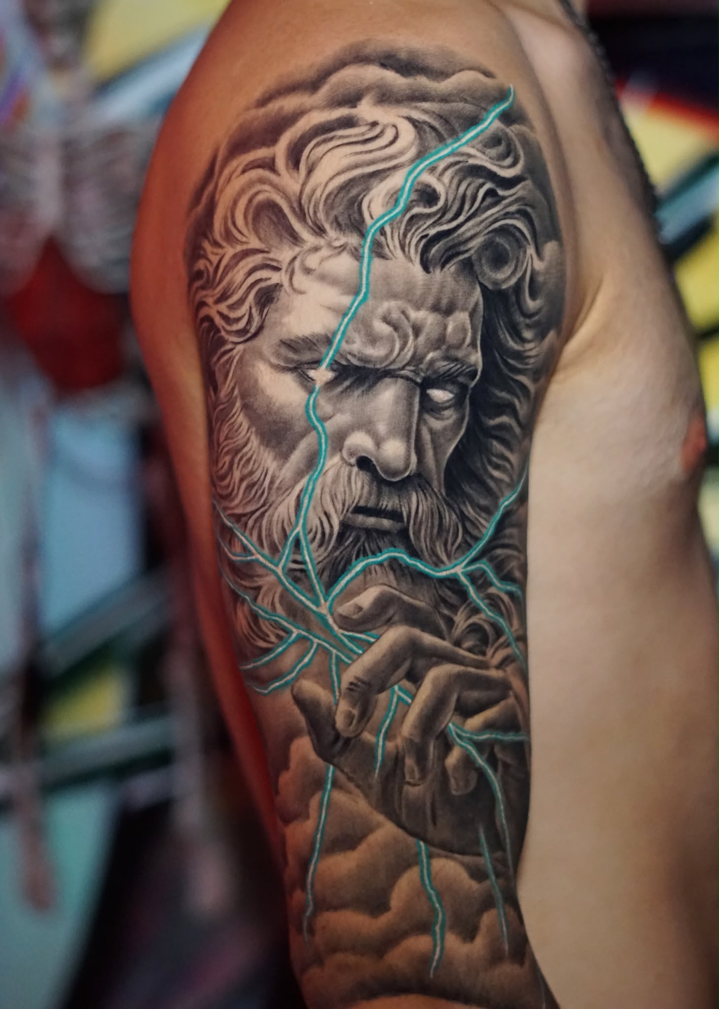 F&aacute;bio Manjua - Black & Grey / Micro Portrait